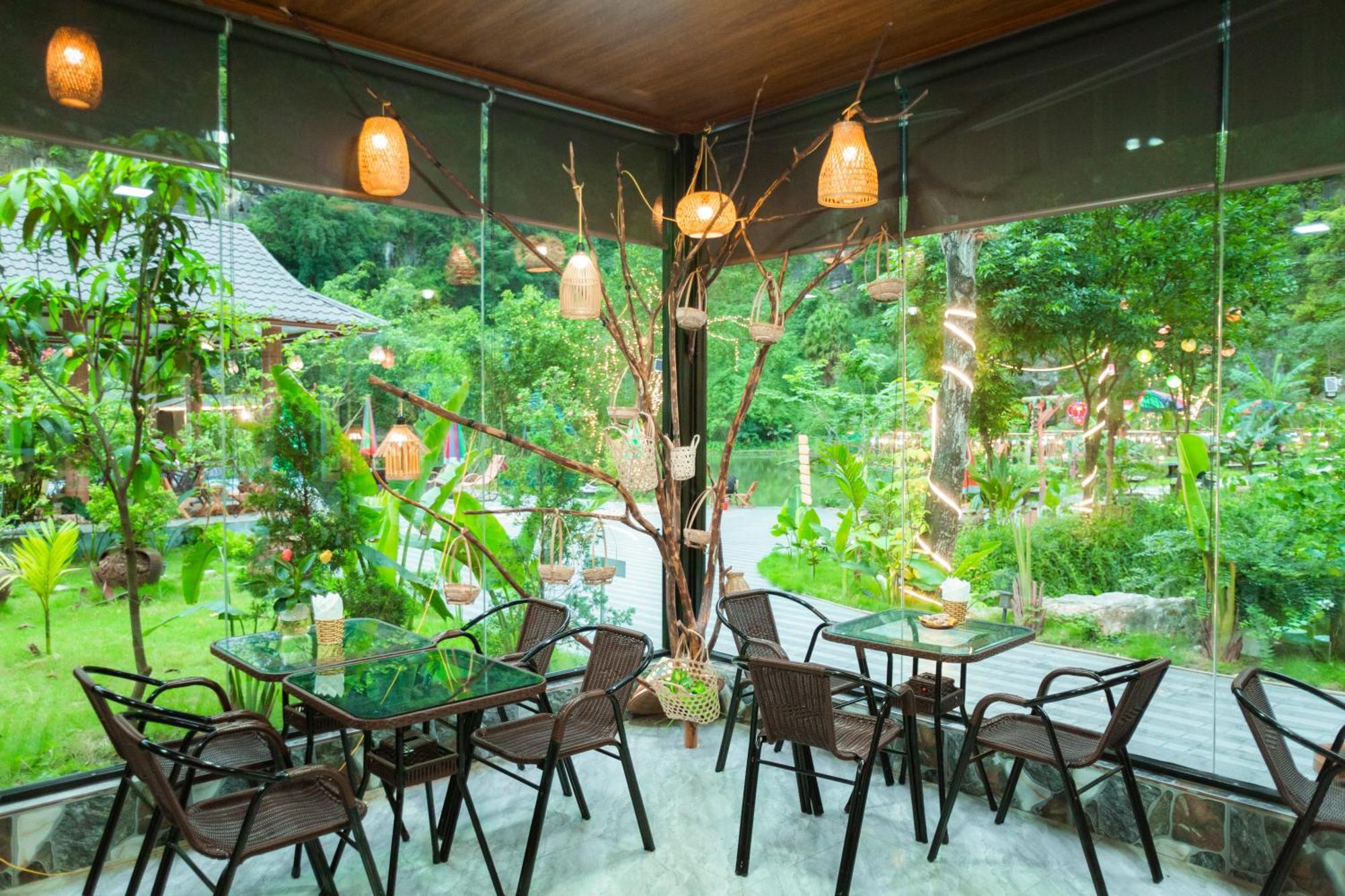 Hoang Minh Mountainside Ниньбинь